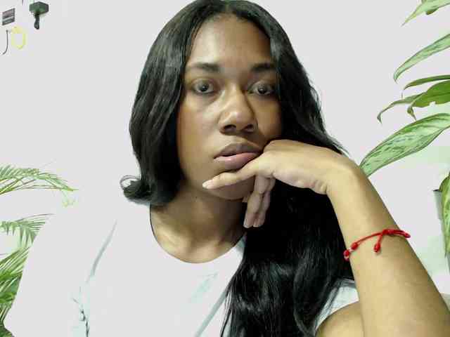 ReginaCorleone webcam