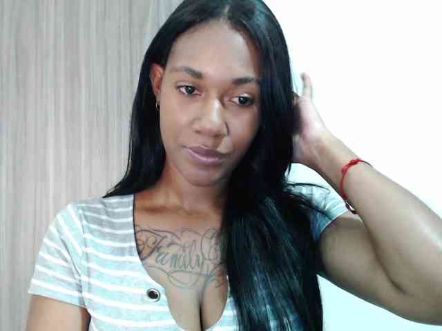 ReginaCorleone webcam