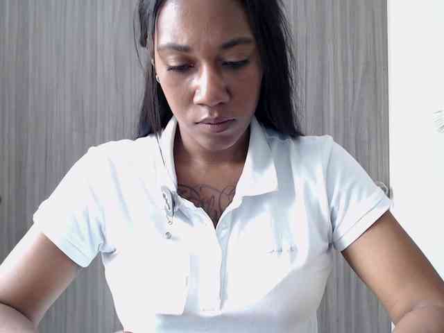 ReginaCorleone webcam