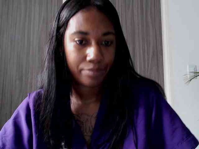 ReginaCorleone webcam