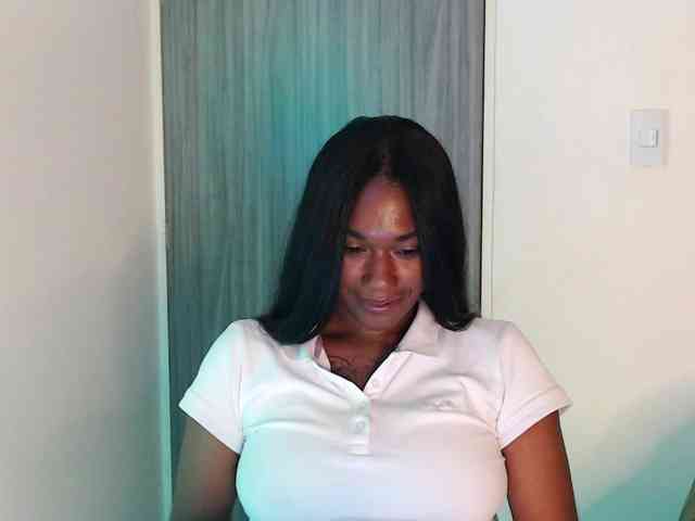 ReginaCorleone webcam