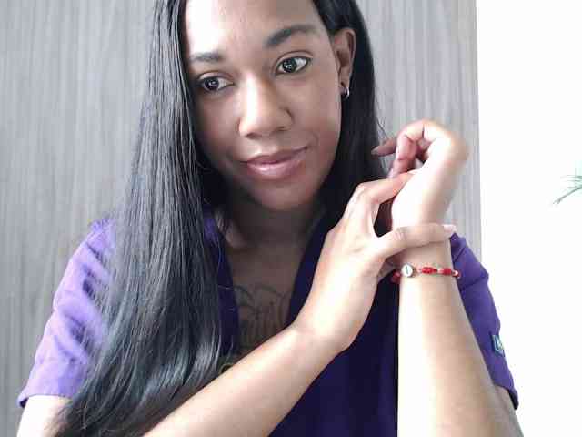 ReginaCorleone webcam
