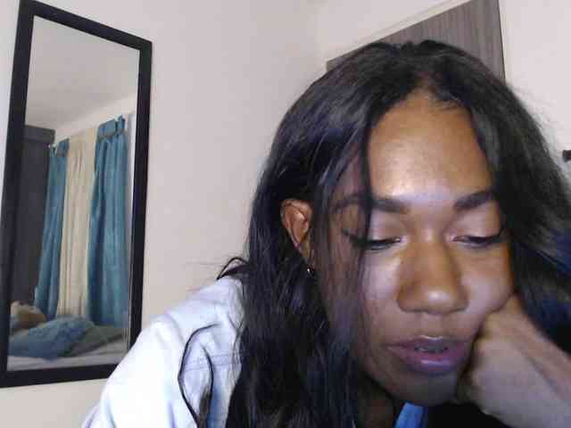 ReginaCorleone webcam