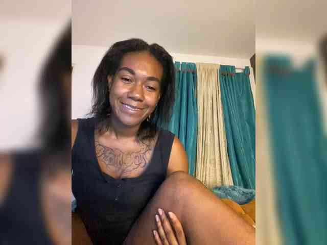 ReginaCorleone webcam
