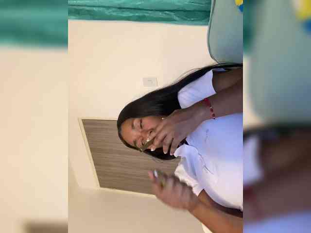 ReginaCorleone webcam