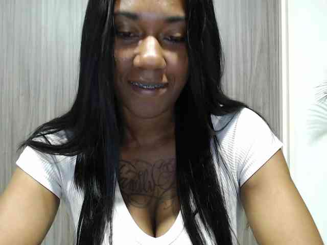 ReginaCorleone webcam