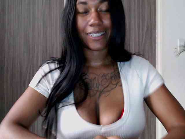 ReginaCorleone webcam