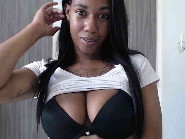 ReginaCorleone webcam