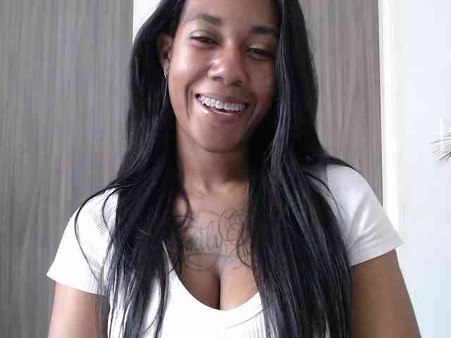 ReginaCorleone webcam