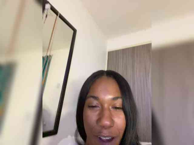 ReginaCorleone webcam