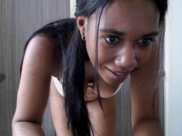 ReginaCorleone webcam