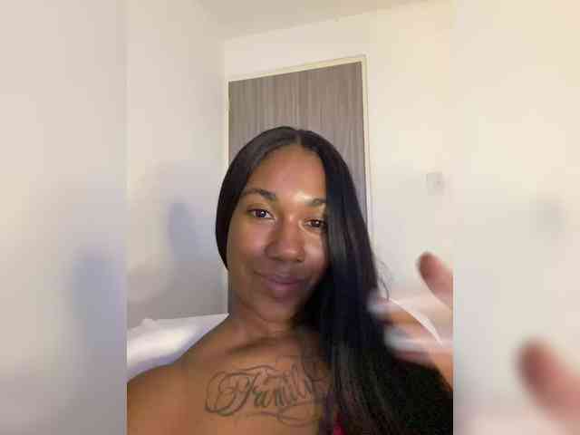 ReginaCorleone webcam