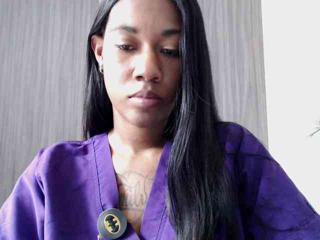 ReginaCorleone webcam