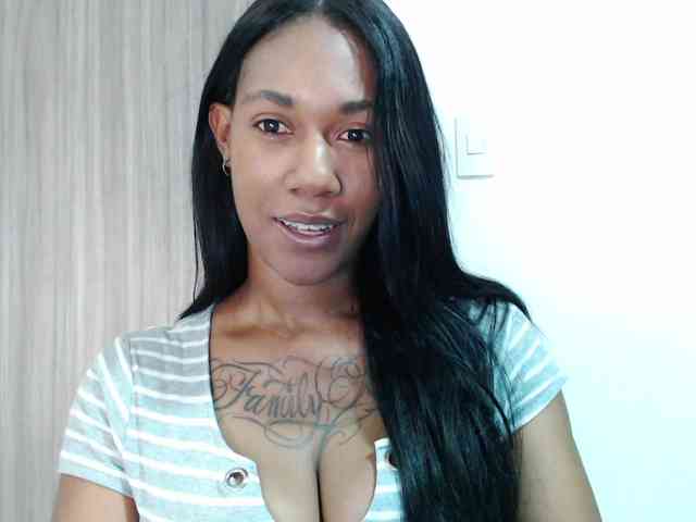 ReginaCorleone webcam