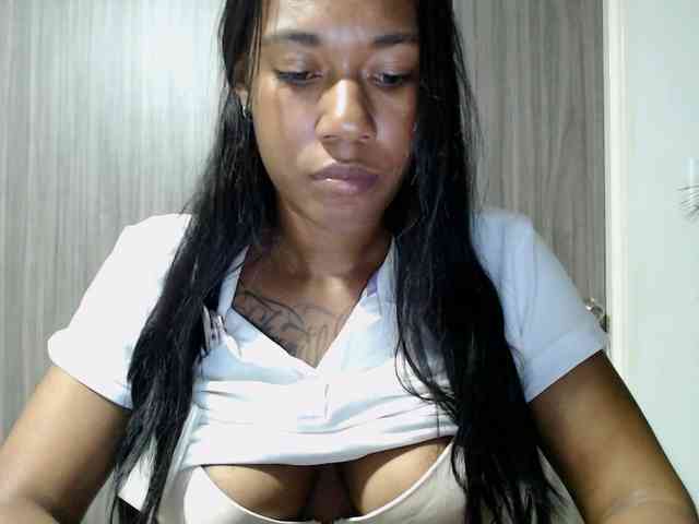 ReginaCorleone webcam