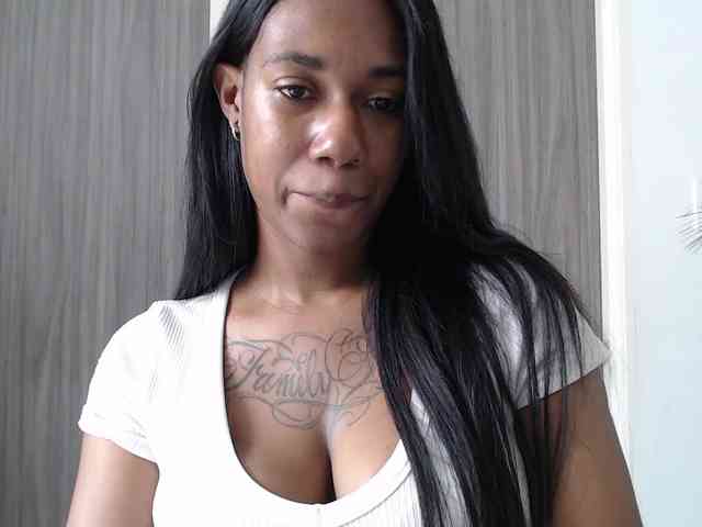 ReginaCorleone webcam