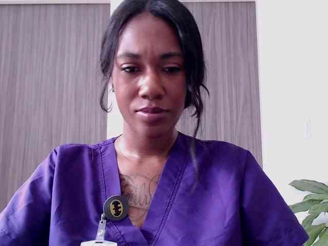 ReginaCorleone webcam