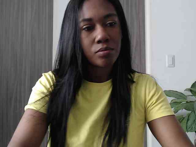 ReginaCorleone webcam