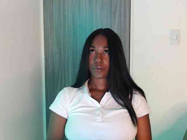 ReginaCorleone webcam