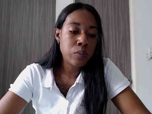ReginaCorleone webcam