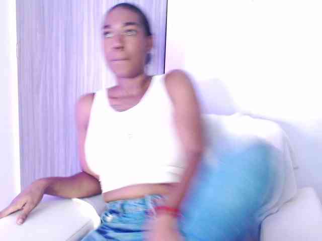 ReginaCorleone webcam
