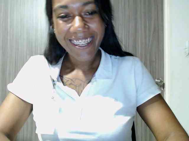 ReginaCorleone webcam