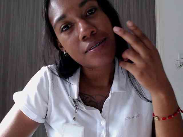 ReginaCorleone webcam