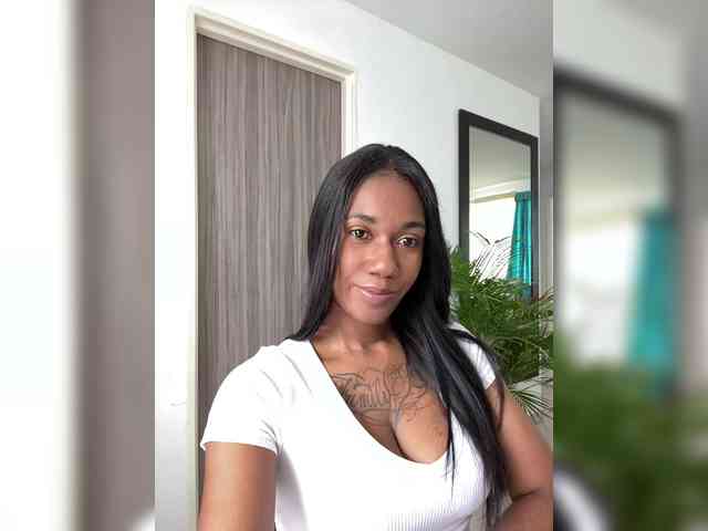 ReginaCorleone webcam
