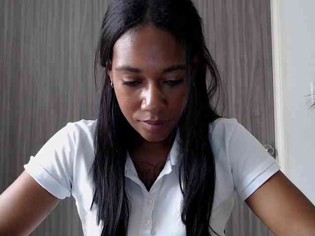 ReginaCorleone webcam