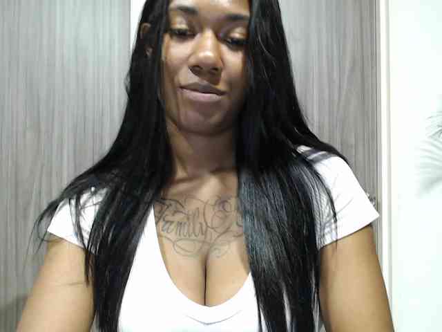 ReginaCorleone webcam
