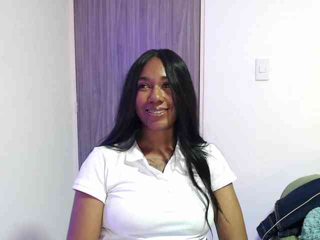ReginaCorleone webcam