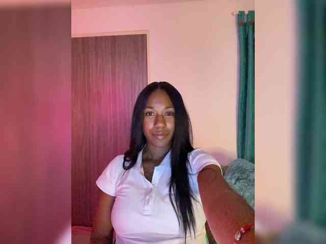 ReginaCorleone webcam
