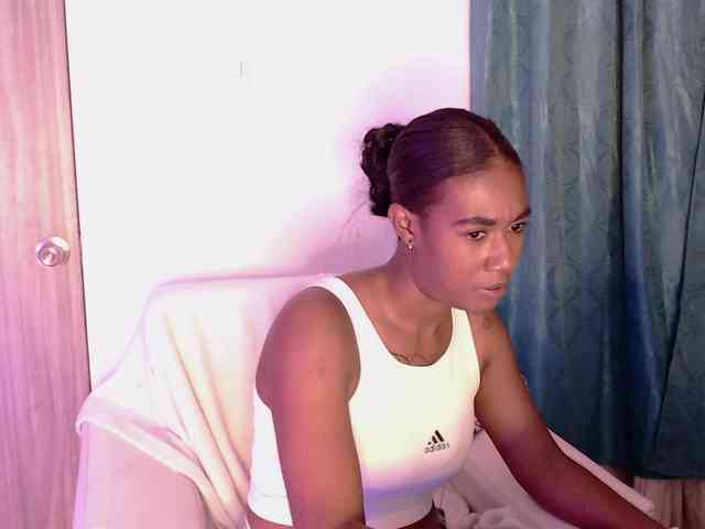 ReginaCorleone webcam