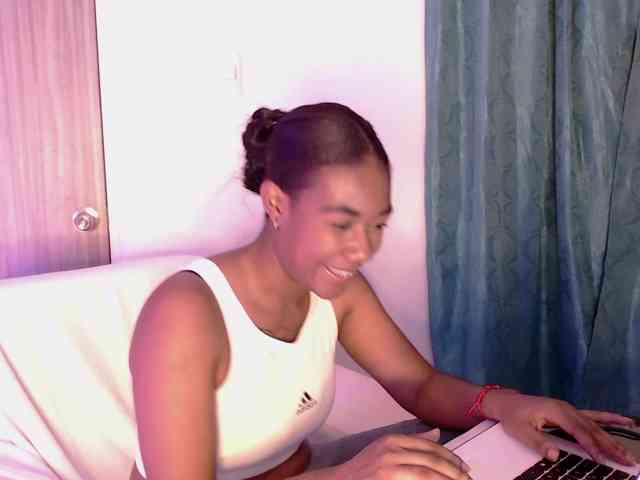 ReginaCorleone webcam