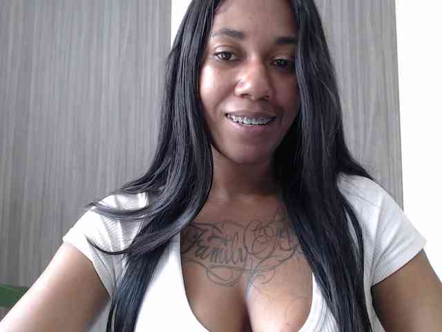 ReginaCorleone webcam