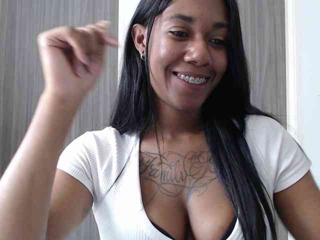 ReginaCorleone webcam