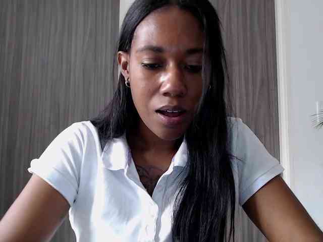 ReginaCorleone webcam