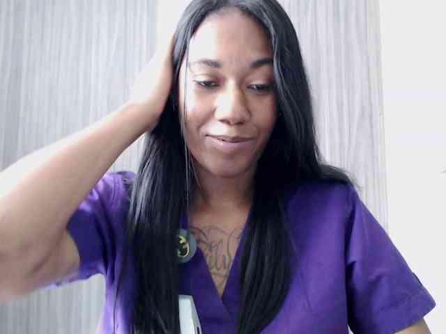 ReginaCorleone webcam