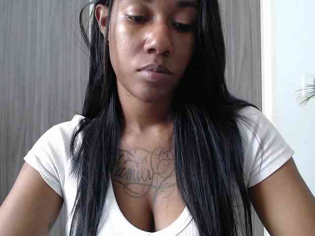ReginaCorleone webcam