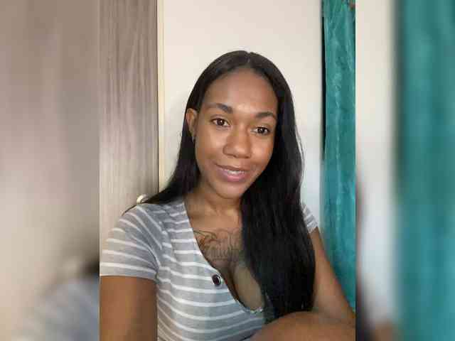 ReginaCorleone webcam