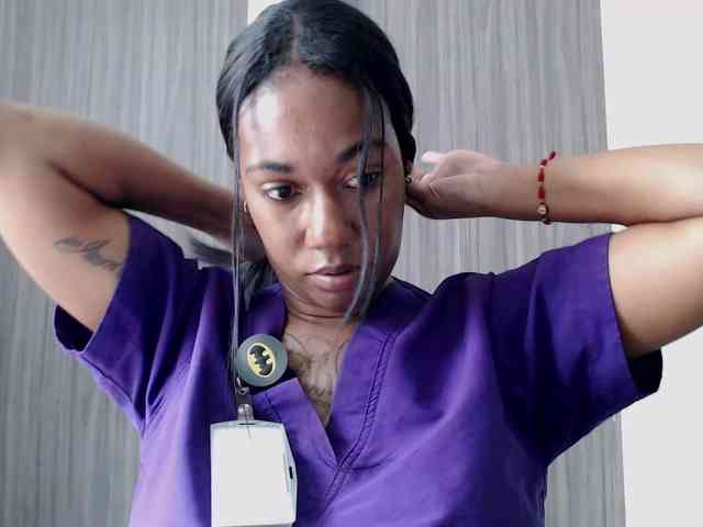 ReginaCorleone webcam