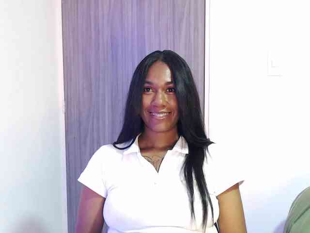 ReginaCorleone webcam
