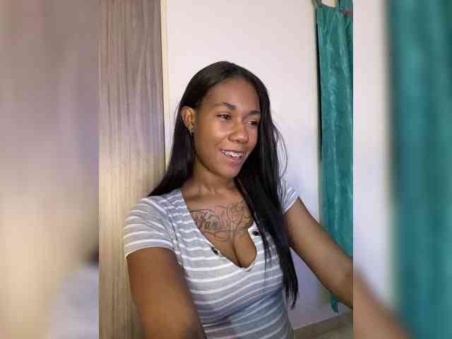 ReginaCorleone webcam