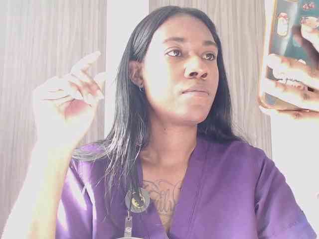 ReginaCorleone webcam