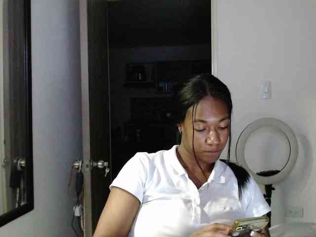 ReginaCorleone webcam