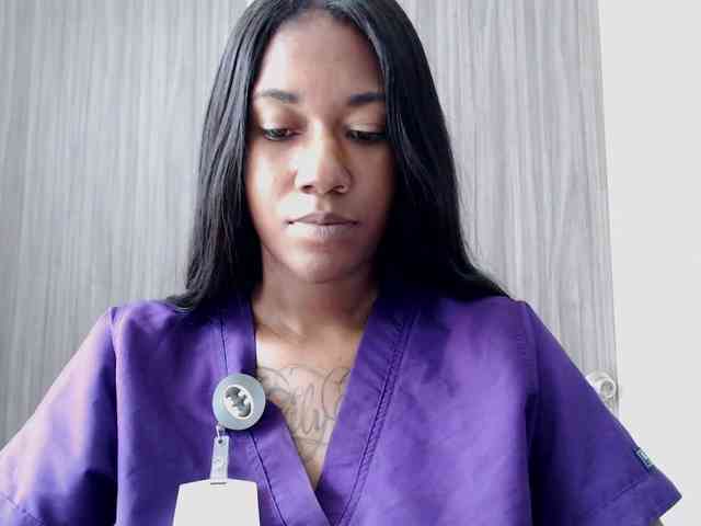 ReginaCorleone webcam