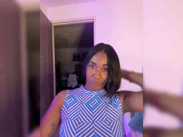 ReginaCorleone webcam