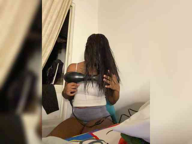 ReginaCorleone webcam