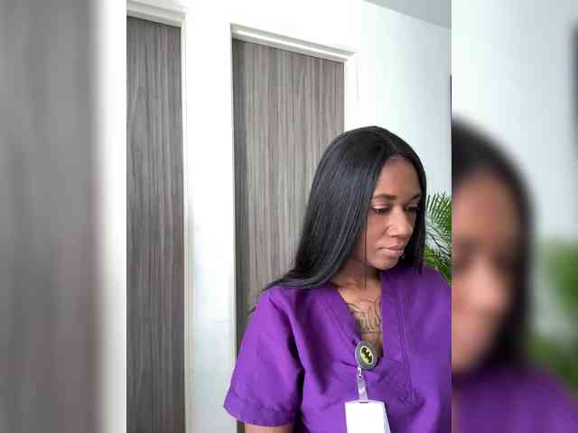ReginaCorleone webcam