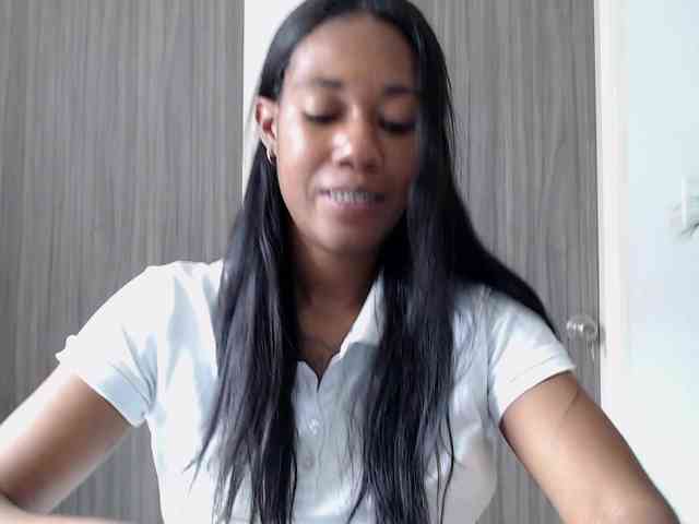 ReginaCorleone webcam